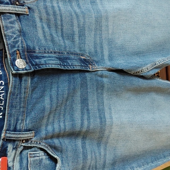 💚Nwt Cropped Denim Women's Jeans - Picture 2 of 10